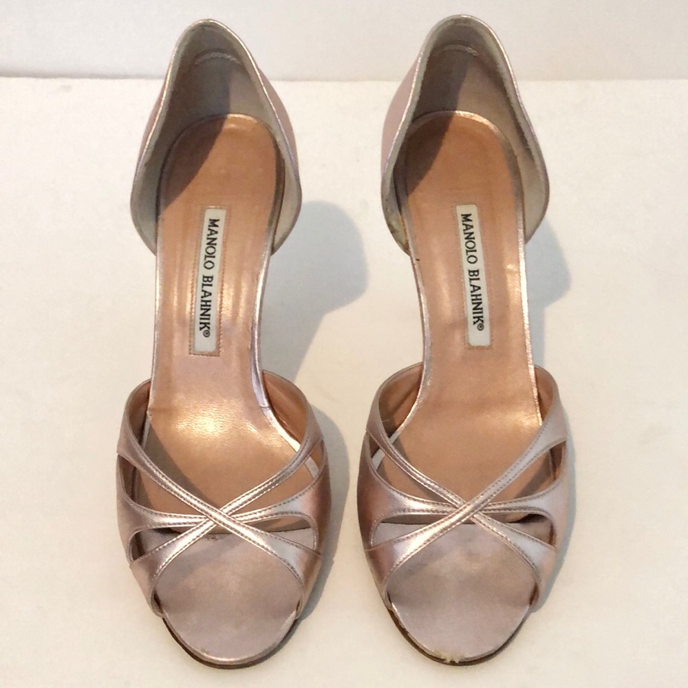 Manolo Blahnik Pumps